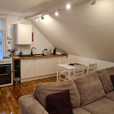 The Loft Apartment Weymouth Bagian luar foto
