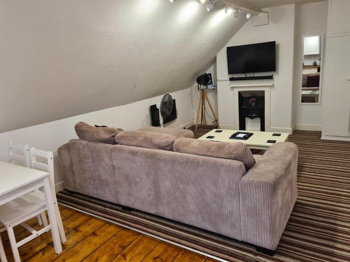 The Loft Apartment Weymouth Bagian luar foto